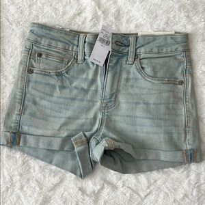 American Eagle Outfitters Hi-Rise Shortie Size 2 NWT